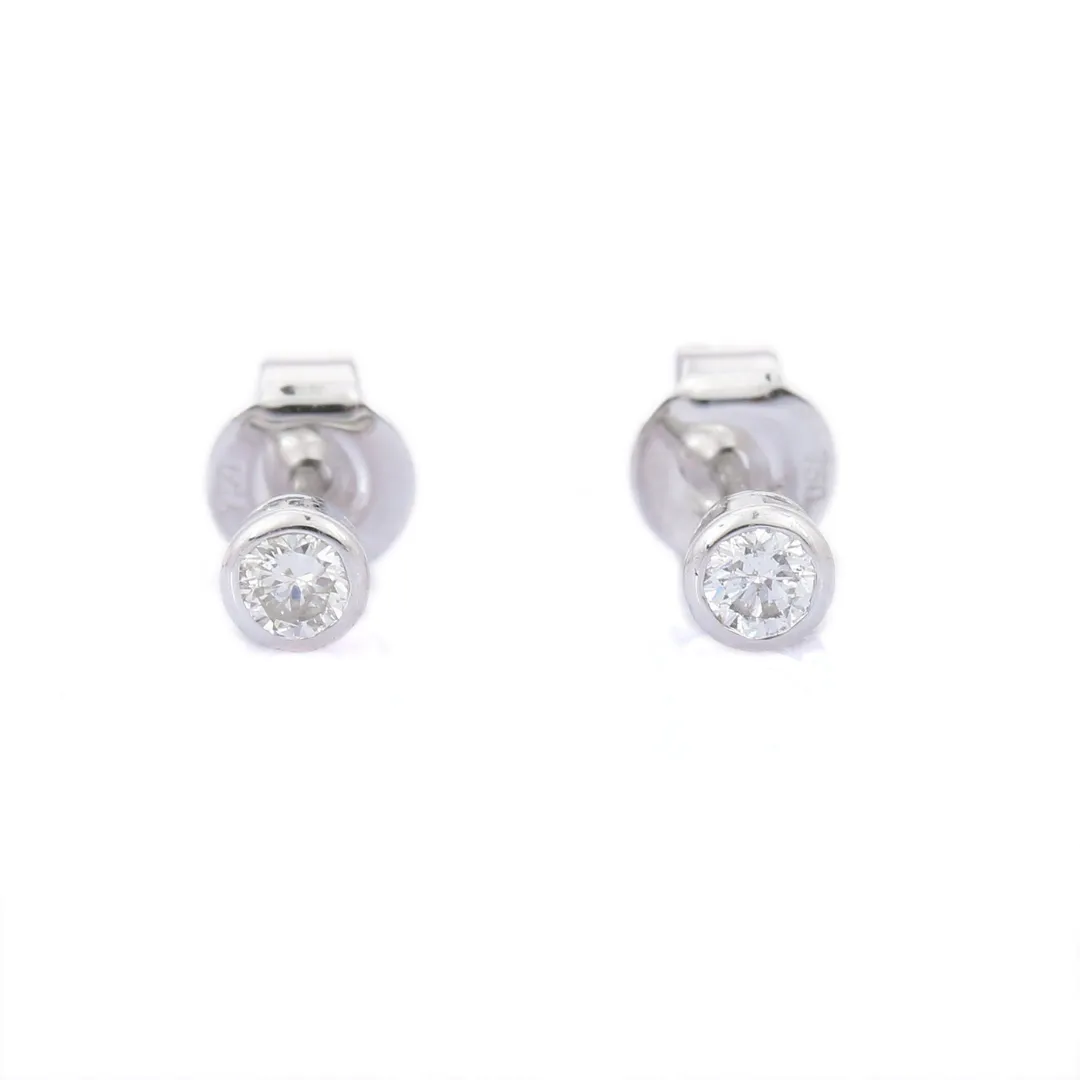 18K Tiny Round Diamond Daily Wear Studs