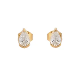 18K Yellow Gold Pear Cut Diamond Studs