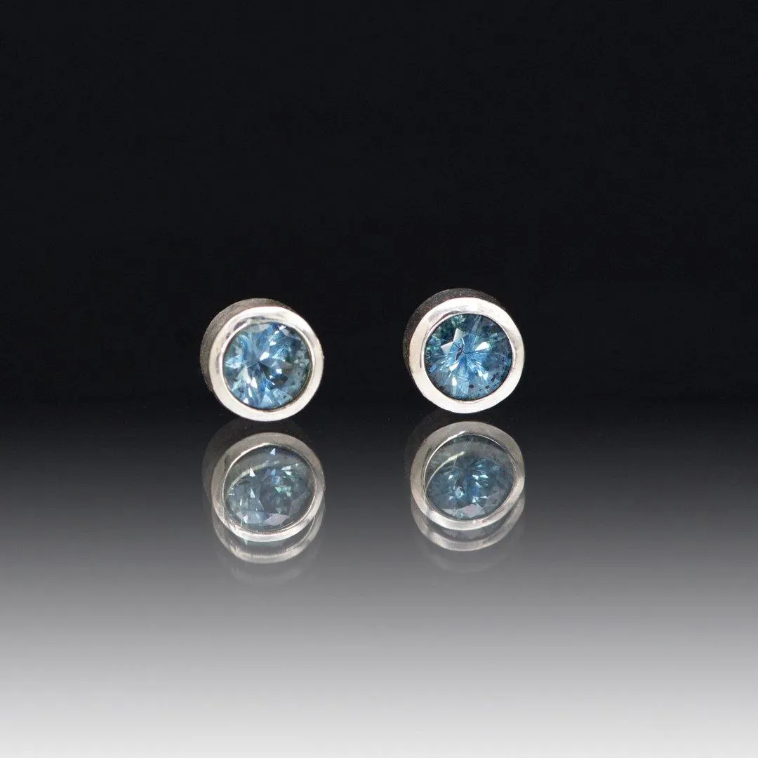 3mm Light Blue to Denim Montana Sapphire Simple Bezel Stud Earrings