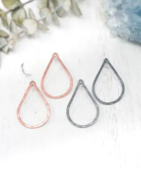 Basic teardrop stud earrings- Large [ready to ship]