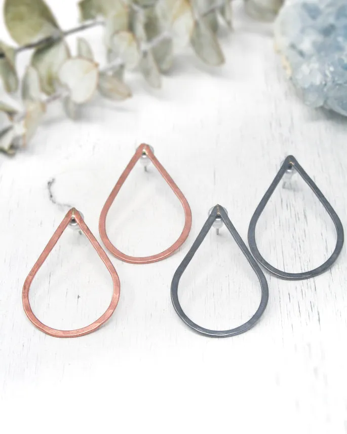 Basic teardrop stud earrings- Large [ready to ship]