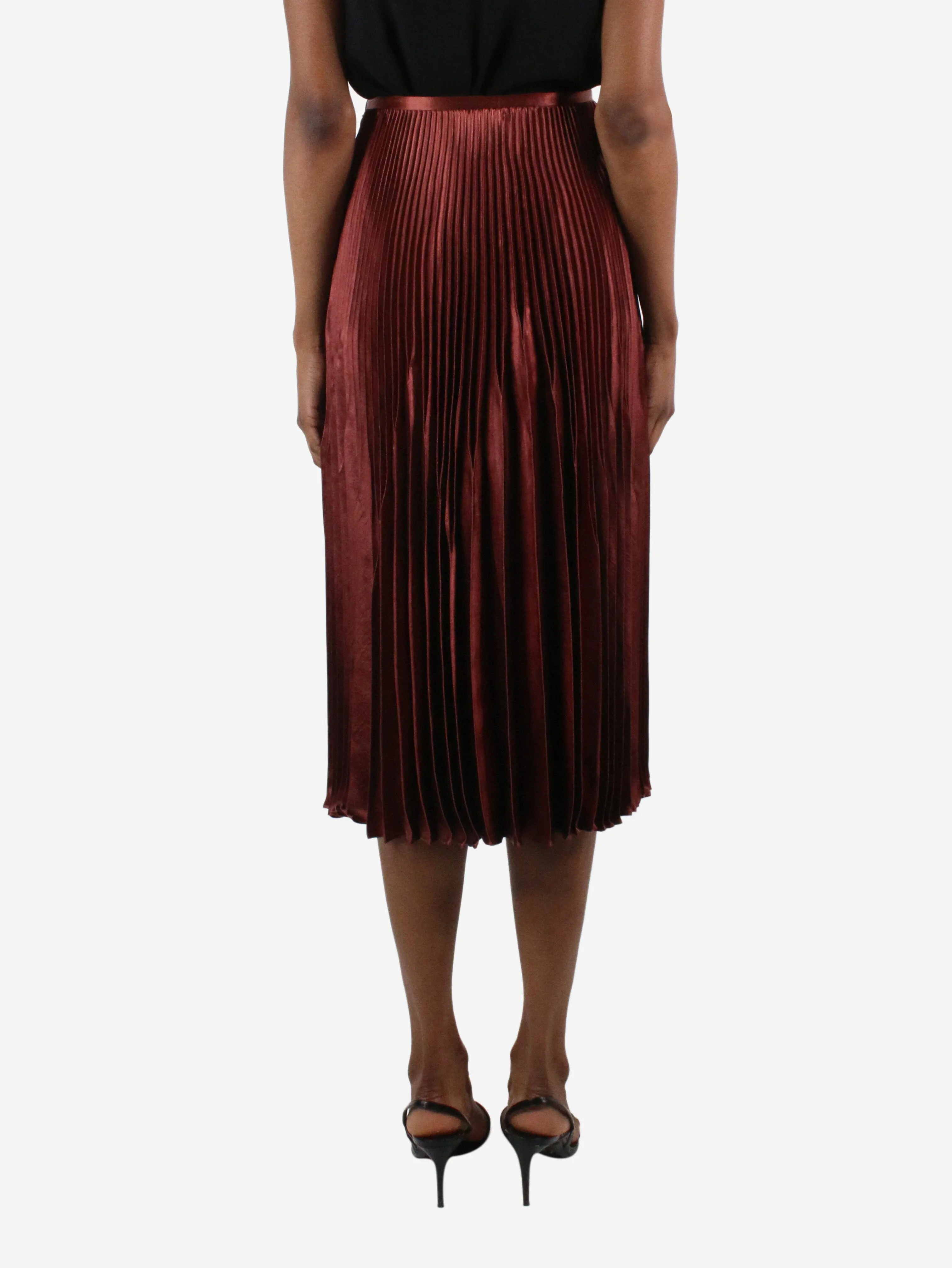 Burgundy pleated satin skirt - size US 2