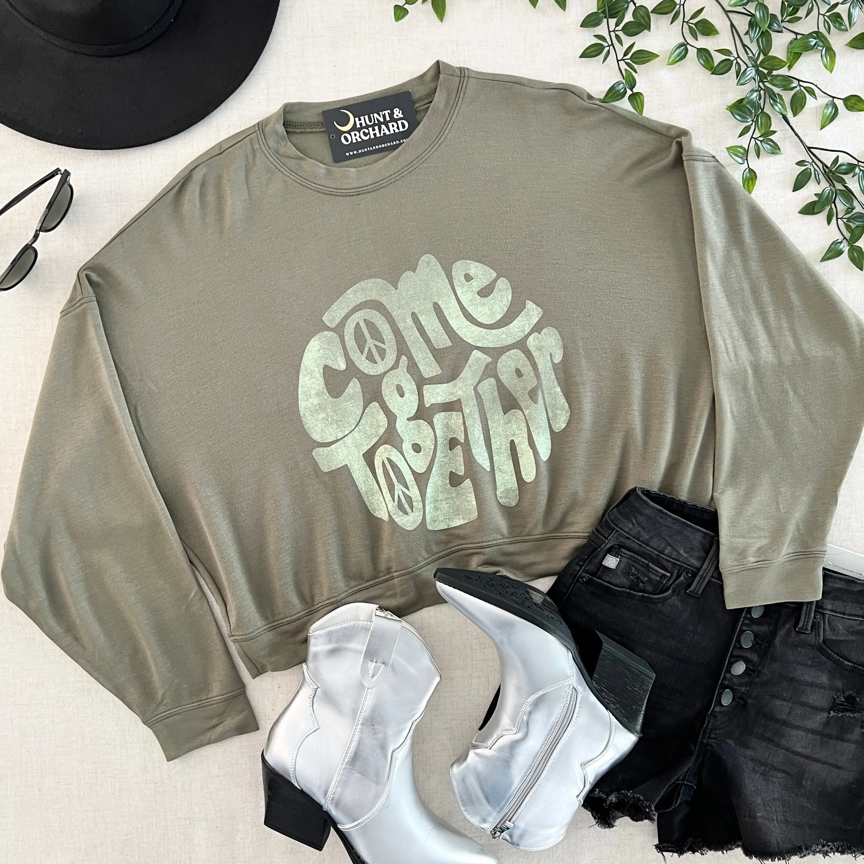 Come Together Crop Pullover - Olive