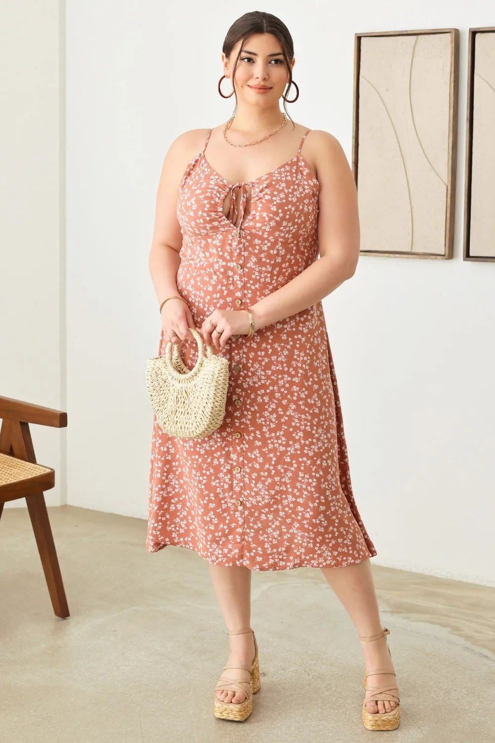 Floral Spaghetti Strap Dress - Curvy