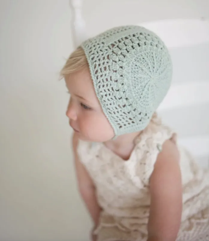 Lace Bonnet