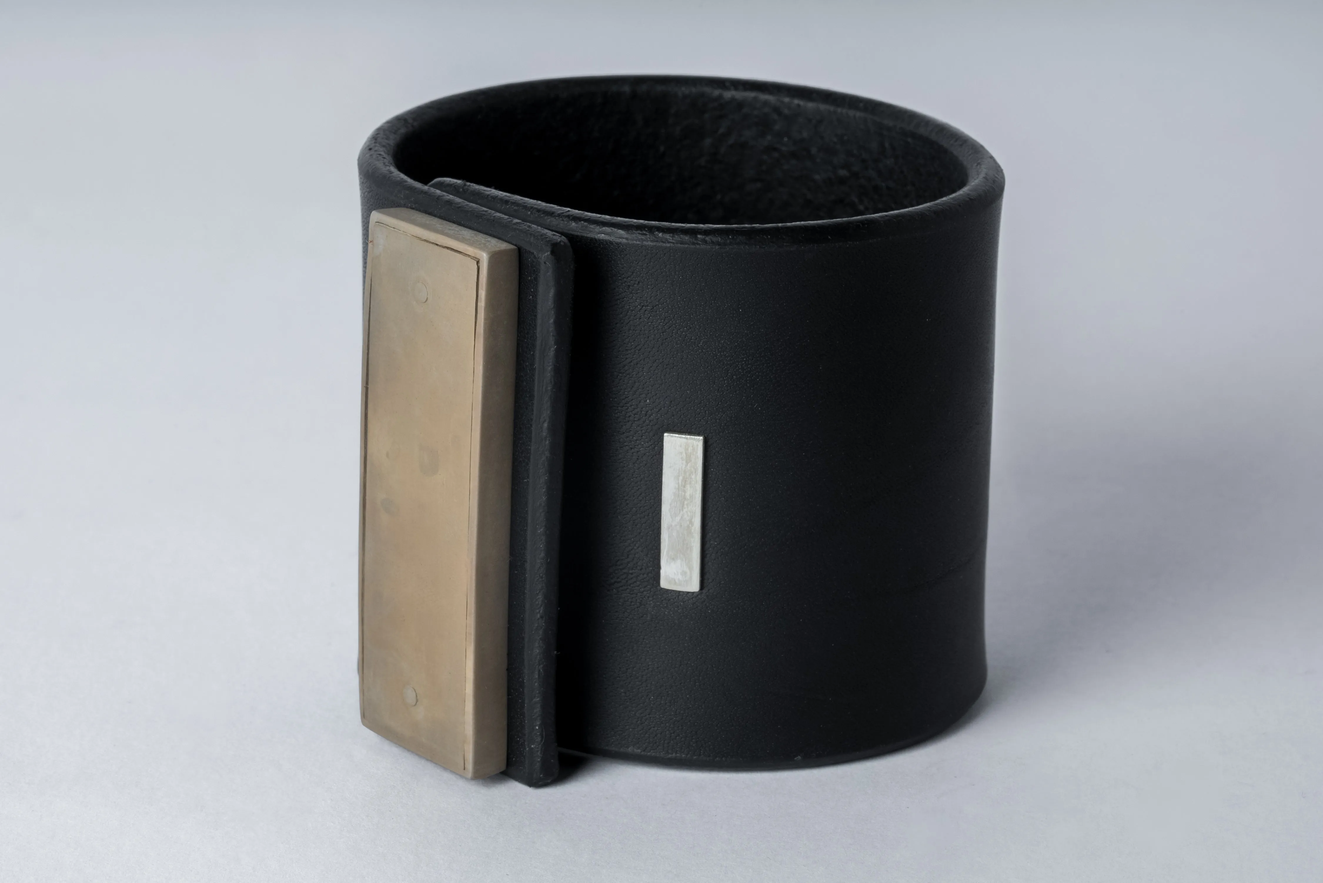 Leather Strap Bracelet (Sistema Bar, 60mm, BLK UAS)