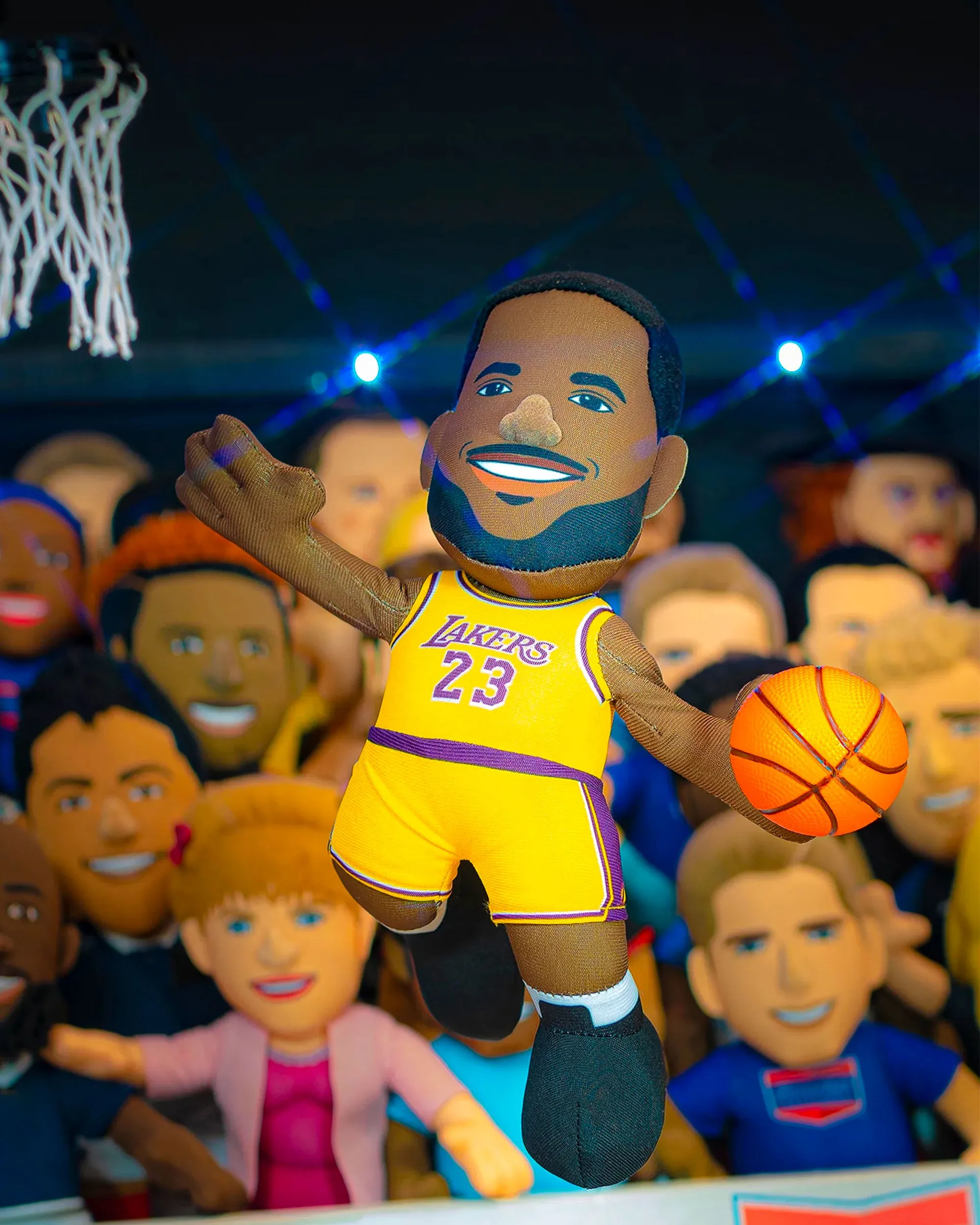 Los Angeles Lakers LeBron James 10 Plush Figure Gold 23