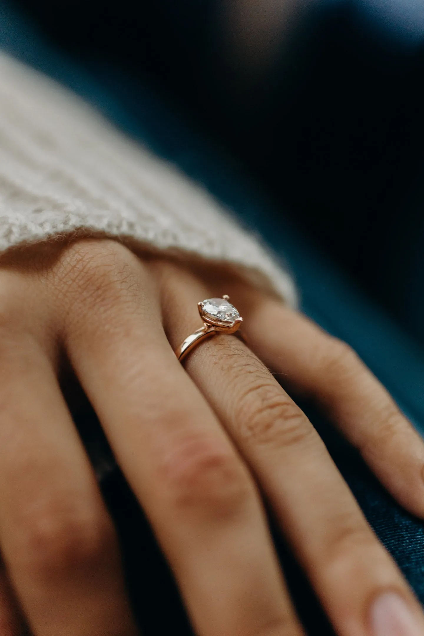 Pear Venus Ring with 1.22ct Lab Diamond