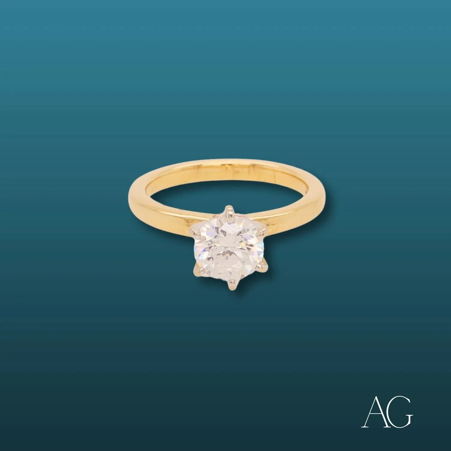 Radiant Simplicity: The 18k CZ Solitaire Ring