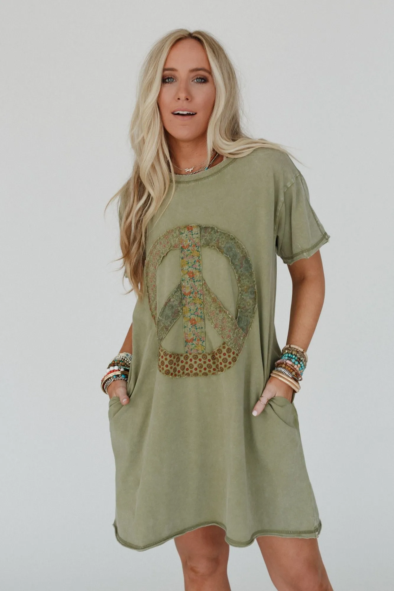 Retro Peace Tunic Top - Olive