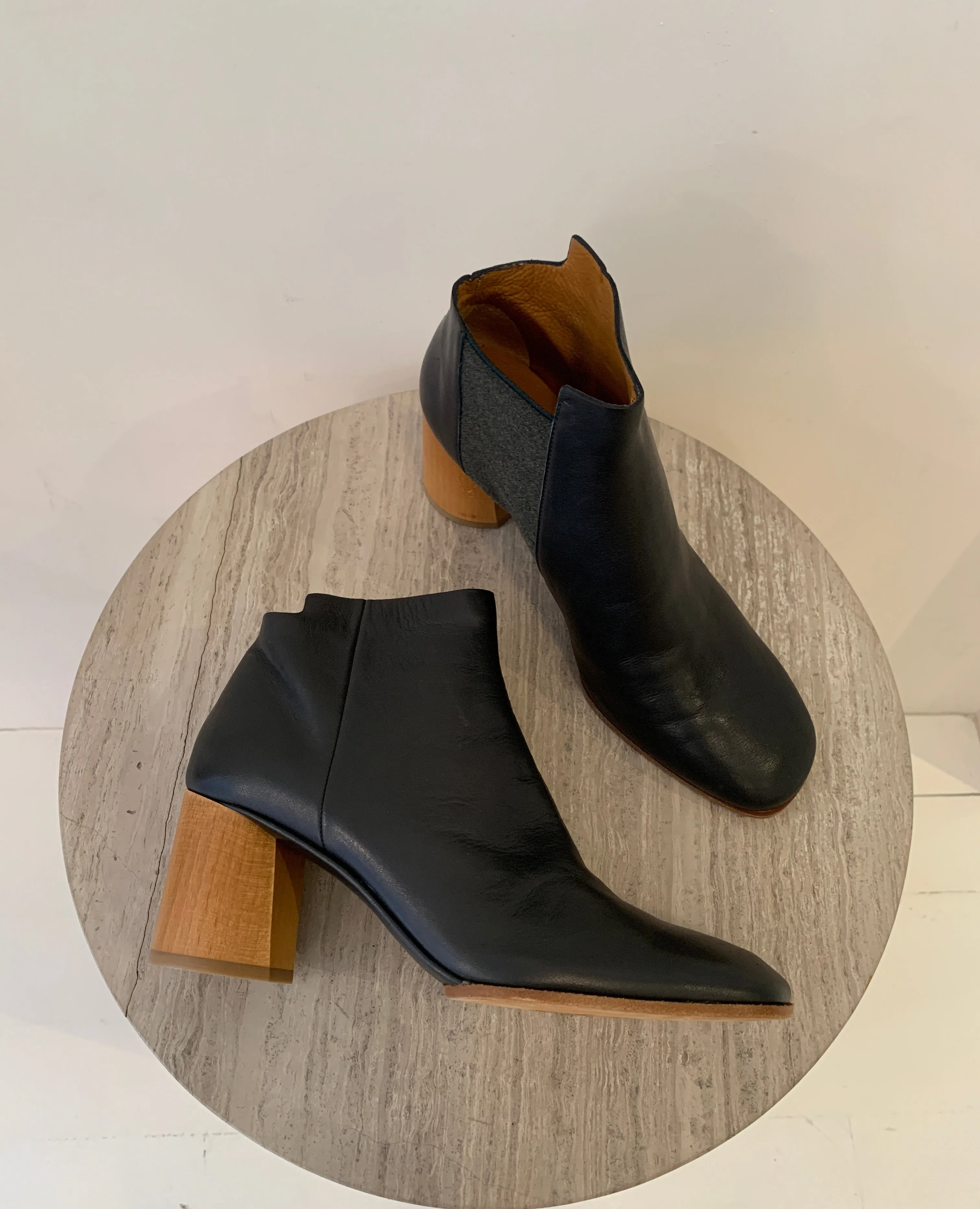 Warehouse Sale - Pavlova Boot Deep Sea Leather