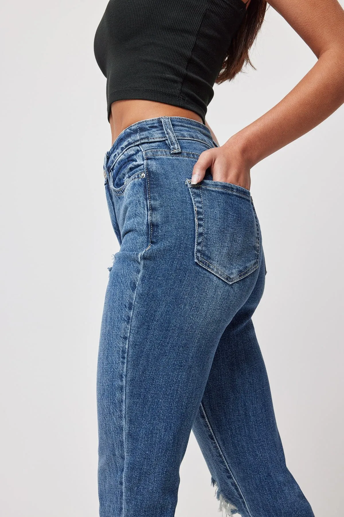 Women's Dream Cropped Frayed Slim Straight Jeans