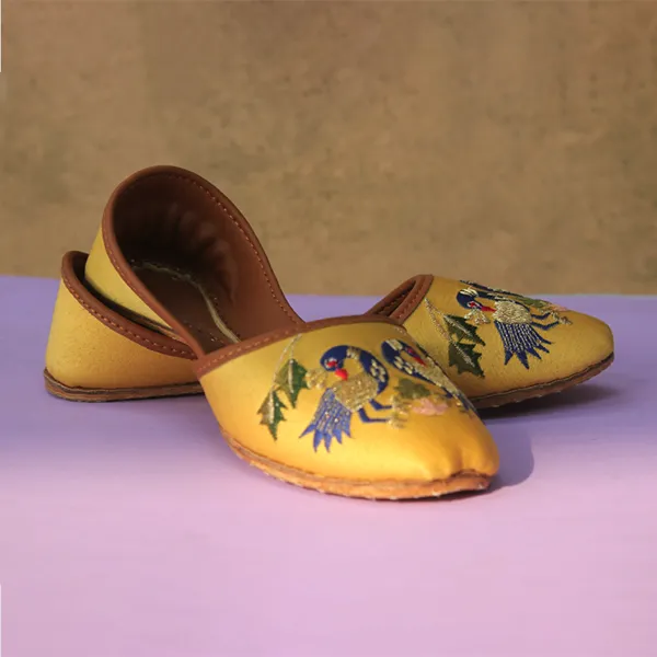 Yellow Fancy & Stylish Khussa for women