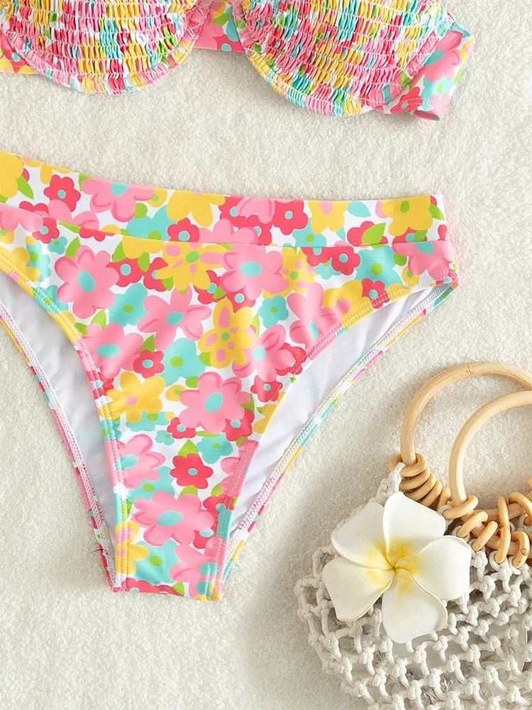 Ästhetisches Blumen-Bikini-Set für Sonnenuntergang und Schwimmen